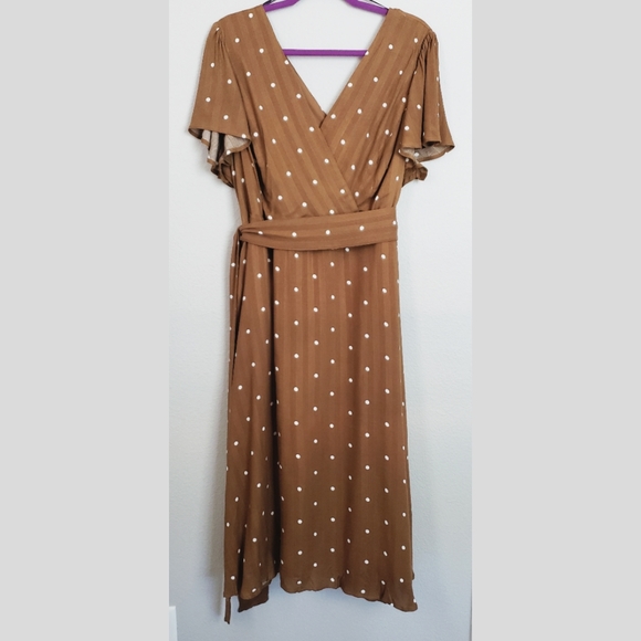 City Chic Sweet Doll Dress in Spice w/ White Dots - Picture 9 of 15